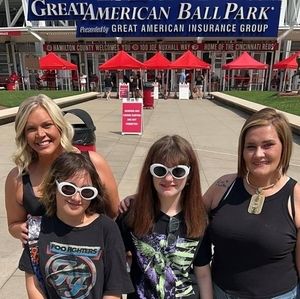 Meet your Posher, Alli